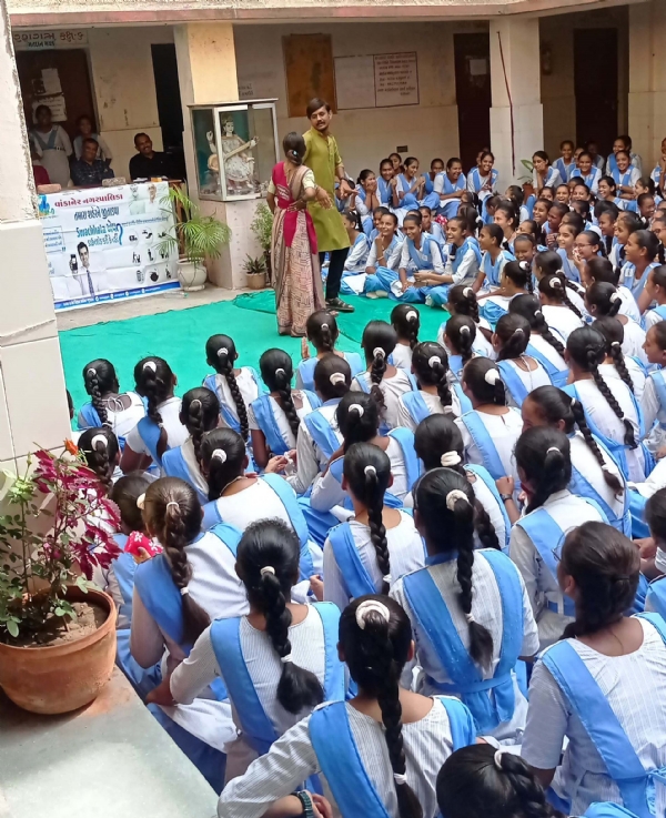 Organized street play to sensitize people about cleanliness in Wankaner