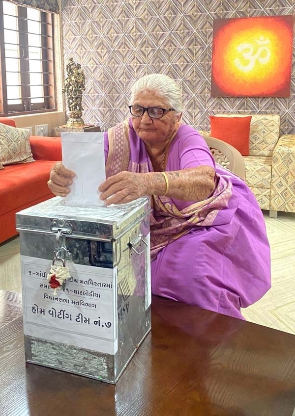 Today, the 85-year-old cast his vote through the home voting system in the grand festival of democracy