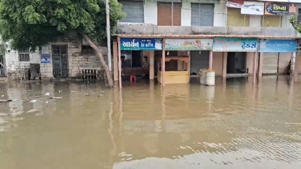 Madhavpur village flooded with river water