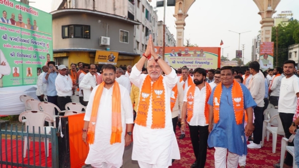 મહેસાણા સર્કલ ખાતે ભાજપા પ્રદેશ અધ્યક્ષ જગદીશભાઈ વિશ્વકર્માનો ભવ્ય સ્વાગત સમારંભ