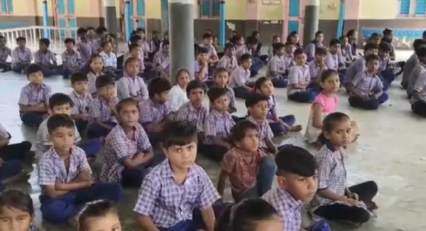 રણેલા ગામની સરકારી સ્કૂલમાં તસ્કરોના તરખરાટ ના કારણે ધોરણ 5થી 8ની પરીક્ષા અટવાઈ