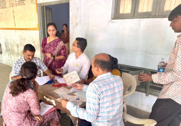 મહેસાણા જીલ્લા શિક્ષણાધિકારી કચેરી દ્વારા ટી જેએ હાઈસ્કૂલમાં જ્ઞાન સહાયક ડોક્યુમેન્ટ વેરિફિકેશન યોજાઈ