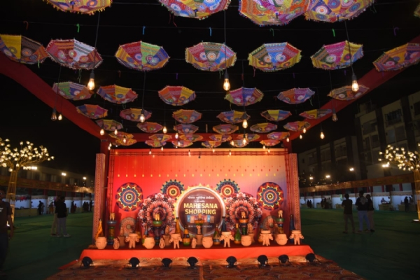 મહેસાણા મહાનગરપાલિકા દ્વારા ગુડલક પાર્ટીપ્લોટમાં સ્વદેશી શોપિંગ ફેસ્ટીવલનું ઉદ્ઘાટન, સાંસદ હરિભાઈ ઉપસ્થિત