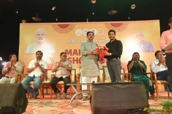 મહેસાણા મહાનગરપાલિકા દ્વારા ગુડલક પાર્ટીપ્લોટમાં સ્વદેશી શોપિંગ ફેસ્ટીવલનું ઉદ્ઘાટન, સાંસદ હરિભાઈ ઉપસ્થિત