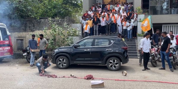 પોરબંદર ના ધારાસભ્ય અર્જુન મોઢવાડીયાએ કેબિનેટ મંત્રી તરીખે લીધા શપથ.