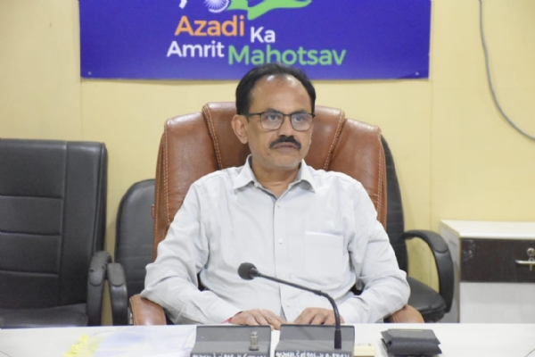 પોરબંદર જિલ્લા કલેક્ટરની અધ્યક્ષતામાં સંકલન સહ ફરિયાદ સમિતિની બેઠક યોજાઈ.
