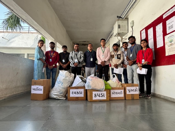 યુવાનો દ્વારા સેવાકાર્ય