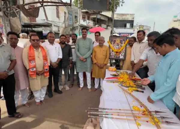 શસ્ત્ર પૂજન સાથે પાટણમાં વિજયાદશમીની ભવ્ય ઉજવણી