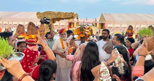 વાલિયા ખાતે શ્રીમદ્દ ભાગવત સપ્તાહ નિમિત્તે ભવ્ય પોથીયાત્રા નિર્વિધ્ને સંપન્ન વાલિયા ખાતે શ્રીમદ્દ ભાગવત સપ્તાહ નિમિત્તે ભવ્ય પોથીયાત્રા નિર્વિધ્ને સંપન્ન