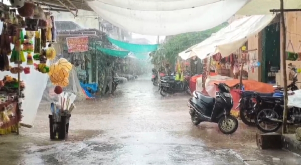 પ્રાચી પંથકમાં વરસાદ પ્રાચી પંથકમાં વરસાદ