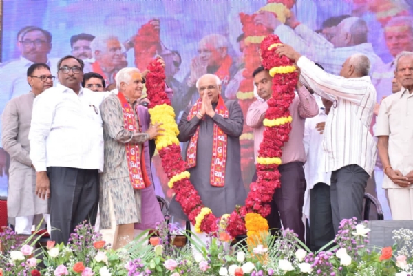 ‘વિકસિત ગુજરાત’ માટે ‘વિકાસ અને વિરાસત’નું સંતુલન જરૂરી: ભૂપેન્દ્ર પટેલનું ગોઝારિયામાં ઉદબોધન ‘વિકસિત ગુજરાત’ માટે ‘વિકાસ અને વિરાસત’નું સંતુલન જરૂરી: ભૂપેન્દ્ર પટેલનું ગોઝારિયામાં ઉદબોધન