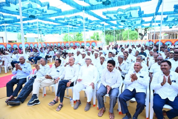 વિજાપુર તાલુકાના દગાવાડિયામાં રજત જયંતિ મહોત્સવ અને નવા આરોગ્ય કેન્દ્રનું ખાતમુહૂર્ત વિજાપુર તાલુકાના દગાવાડિયામાં રજત જયંતિ મહોત્સવ અને નવા આરોગ્ય કેન્દ્રનું ખાતમુહૂર્ત