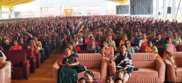 વાલિયા ભાગવત જ્ઞાન યજ્ઞના બીજા દિવસે ભગવાન શ્રી કૃષ્ણના રાસનો લ્હાવો લીધો