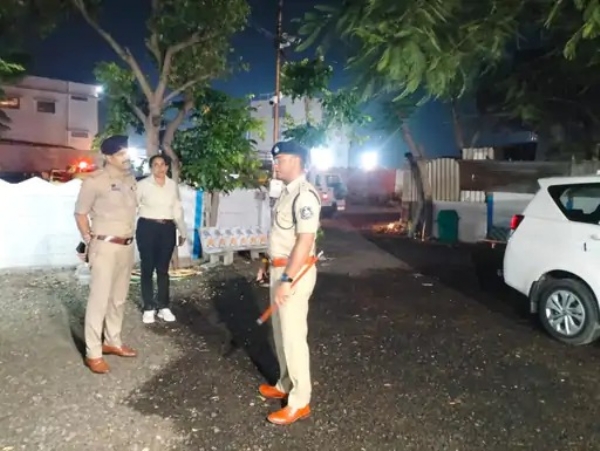 પોલીસનું નાઈટ કોમ્બિંગ