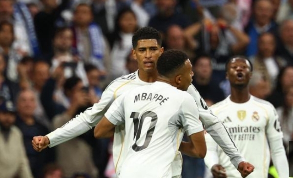 લા લીગા 2025-26 એમબાપ્પે અને બેલિંગહામના ગોલથી રિયલ મેડ્રિડે બાર્સેલોનાને હરાવ્યુ લા લીગા 2025-26 એમબાપ્પે અને બેલિંગહામના ગોલથી રિયલ મેડ્રિડે બાર્સેલોનાને હરાવ્યુ