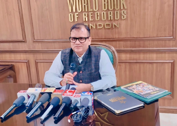 વર્લ્ડ બુક ઑફ રેકોર્ડ્ના નામ અને ટ્રેડમાર્કનો ખોટો ઉપયોગ કરનારાઓ સામે કાર્યવાહી શરૂ વર્લ્ડ બુક ઑફ રેકોર્ડ્ના નામ અને ટ્રેડમાર્કનો ખોટો ઉપયોગ કરનારાઓ સામે કાર્યવાહી શરૂ