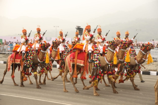 જોધપુરથી બાવન ઊંટ સાથે આવેલી બીએસએફની બે ટુકડી ભાગ લેશે
