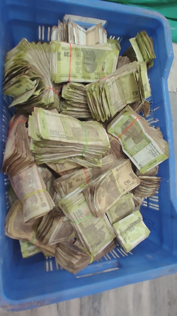 Ambaji mandir ni aavak ni ganatari