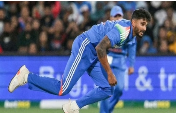 ઓસ્ટ્રેલિયા સામેની પ્રથમ ત્રણ T20 મેચોમાંથી નીતિશ રેડ્ડી બહાર ઓસ્ટ્રેલિયા સામેની પ્રથમ ત્રણ T20 મેચોમાંથી નીતિશ રેડ્ડી બહાર