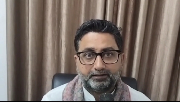 તો શું થયું જો બિહાર ચૂંટણીમાં મુસ્લિમોને ટિકિટ ન આપવામાં આવે, તો ભાજપે તેમને મુસ્લિમ રાજ્યપાલ આપ્યા દાનિશ તો શું થયું જો બિહાર ચૂંટણીમાં મુસ્લિમોને ટિકિટ ન આપવામાં આવે, તો ભાજપે તેમને મુસ્લિમ રાજ્યપાલ આપ્યા દાનિશ