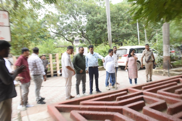 ત્રિપુરાના ધારાસભ્યો સહિતના પ્રતિનિધિ મંડળે પોરબંદરની મુલાકાત લીધી. ત્રિપુરાના ધારાસભ્યો સહિતના પ્રતિનિધિ મંડળે પોરબંદરની મુલાકાત લીધી.