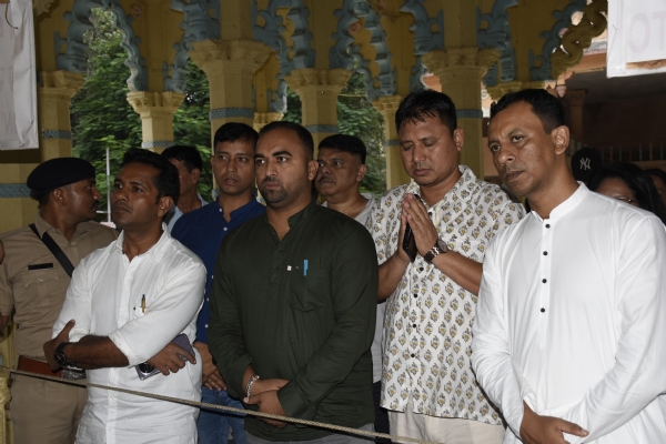 ત્રિપુરાના ધારાસભ્યો સહિતના પ્રતિનિધિ મંડળે પોરબંદરની મુલાકાત લીધી. ત્રિપુરાના ધારાસભ્યો સહિતના પ્રતિનિધિ મંડળે પોરબંદરની મુલાકાત લીધી.