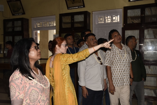 ત્રિપુરાના ધારાસભ્યો સહિતના પ્રતિનિધિ મંડળે પોરબંદરની મુલાકાત લીધી. ત્રિપુરાના ધારાસભ્યો સહિતના પ્રતિનિધિ મંડળે પોરબંદરની મુલાકાત લીધી.