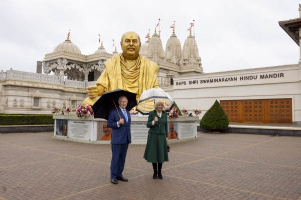 બી.એ.પી.એસ. સ્વામિનારાયણ મંદિર, લંડન બી.એ.પી.એસ. સ્વામિનારાયણ મંદિર, લંડન