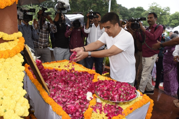 ગાંધીનગર ખાતે કાર્યક્રમ યોજાયો ગાંધીનગર ખાતે કાર્યક્રમ યોજાયો