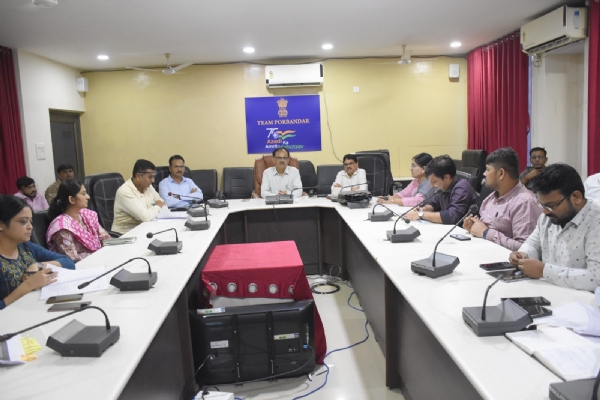 પોરબંદર જિલ્લા કલેક્ટરના અધ્યક્ષ સ્થાને વિકાસ સપ્તાહ ઉજવણી અંતર્ગત બેઠક યોજાઈ.