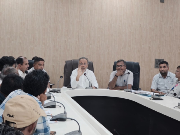 બરડા પંથકના ખેડૂતોના વીજ પ્રશ્ન અંગે લેવાયો નિર્ણય.