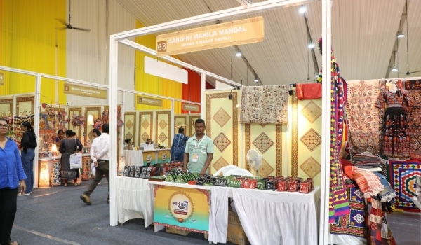 વોકલ ફોર લોકલ