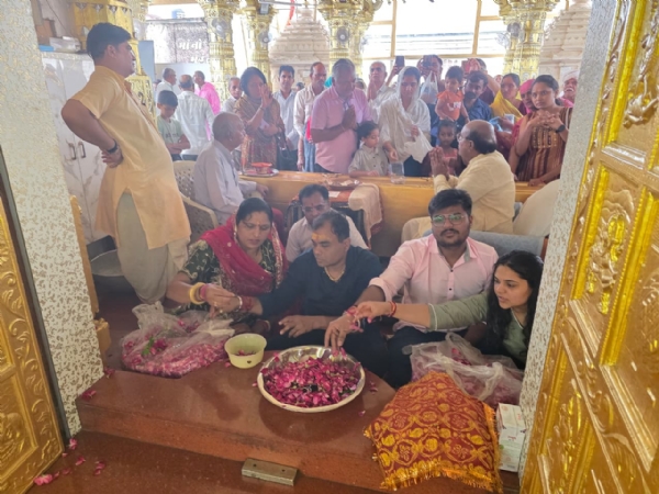 1200 વર્ષ જૂનું લાડોલ હરસિદ્ધ શક્તિપીઠ – સંતાનપ્રાપ્તિ માટે જાગૃત દેવી, દશેરાએ ચાંદી-તાંબાના ગરબાનો અનોખો ભોગ