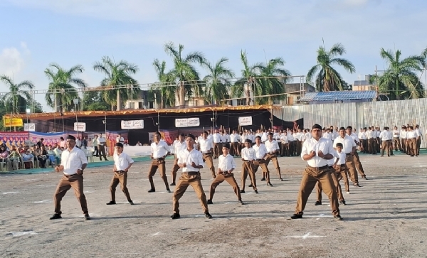 વલસાડમાં RSSનો વિજયાદશમી ઉત્સવ