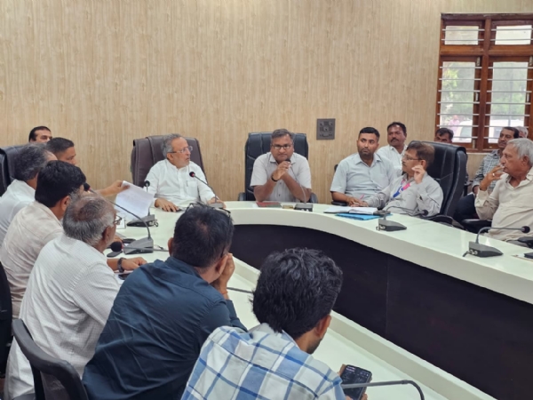 બરડા પંથકના ખેડૂતોના વીજ પ્રશ્ન અંગે લેવાયો નિર્ણય.