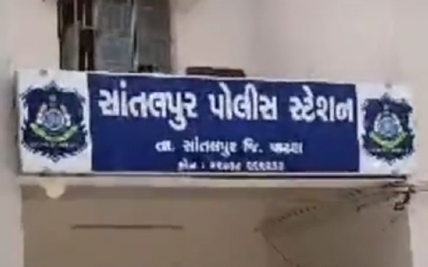 પાકિસ્તાની નાગરિક સાંતલપુર બોર્ડર પરથી ઝડપાયો, સુરક્ષા એજન્સીઓ દ્વારા સંયુક્ત પૂછપરછ