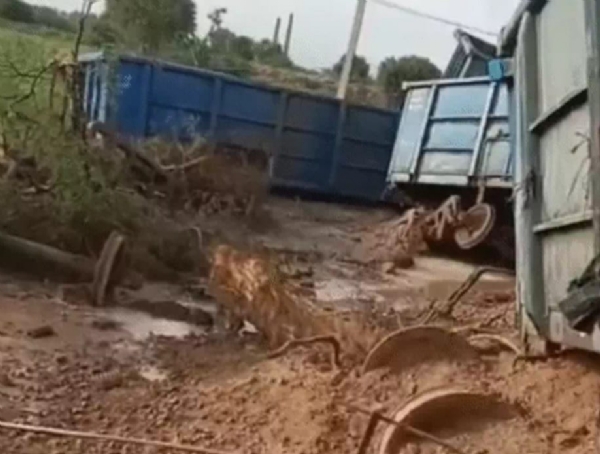 માલગાડી પાટા પરથી ઉતરી ગઈ