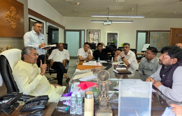 ગાંધીનગર ખાતે બેઠક યોજાઈ