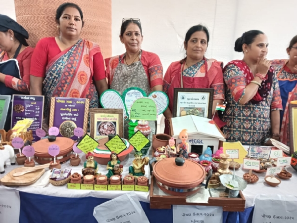 અમદાવાદ ઝોનના પોષણ ઉત્સવમાં મહેસાણા જિલ્લાનો દબદબો — ત્રણ સ્પર્ધામાં પ્રથમ ક્રમ મેળવી જિલ્લાનું ગૌરવ વધાર્યું