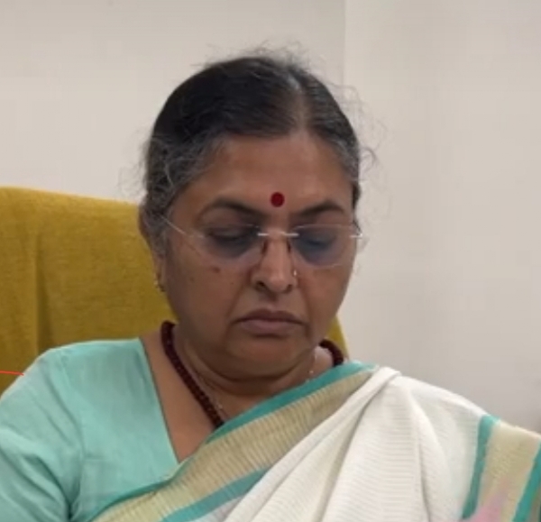 પાટણ નગરપાલિકાના ચીફ ઓફિસરની લાંબી રજા અને વધારાનો ચાર્જ ડીસા નગરપાલિકાના ચીફ ઓફિસર ચંદ્રકાંત દેસાઈને સોંપવામાં આવ્યો પાટણ નગરપાલિકાના ચીફ ઓફિસરની લાંબી રજા અને વધારાનો ચાર્જ ડીસા નગરપાલિકાના ચીફ ઓફિસર ચંદ્રકાંત દેસાઈને સોંપવામાં આવ્યો