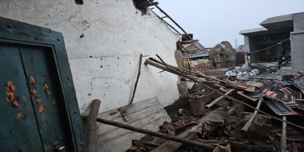 નાના લીલિયામાં અવિરત વરસાદથી કાચું મકાન ધરાશાયી, સદનસીબે કોઈ જાનહાનિ નહીં