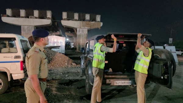 વાહન ચેકીંગ