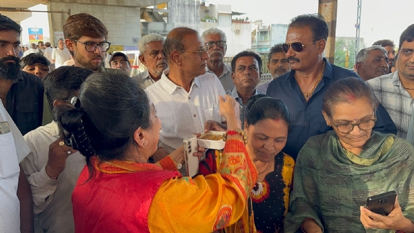 ચાર માસ બાદ ઉદ્યોગનગરનું ફાટક ખુલ્યું.