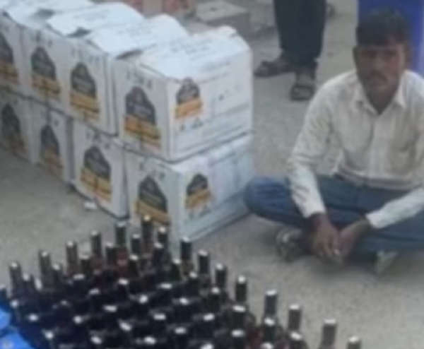 સાંતલપુર પોલીસે વિદેશી દારૂની હેરાફેરીનો પર્દાફાશ કર્યો, 18.58 લાખનો મુદ્દામાલ જપ્ત સાંતલપુર પોલીસે વિદેશી દારૂની હેરાફેરીનો પર્દાફાશ કર્યો, 18.58 લાખનો મુદ્દામાલ જપ્ત