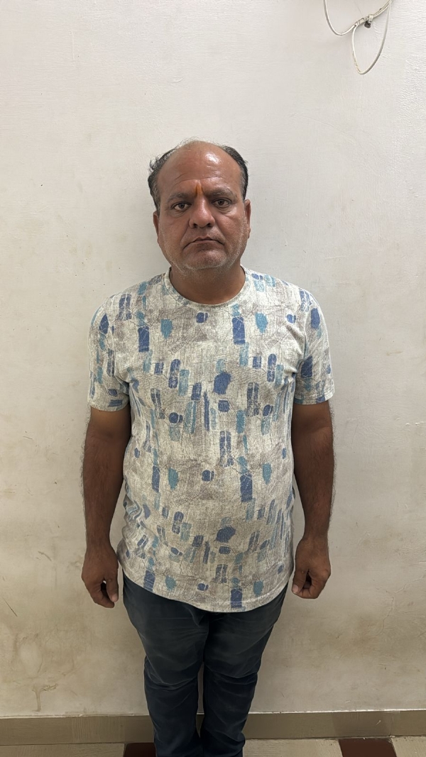 ઠોયાણા ગામેથી બોગસ ડોકટર ઝડપાયો.