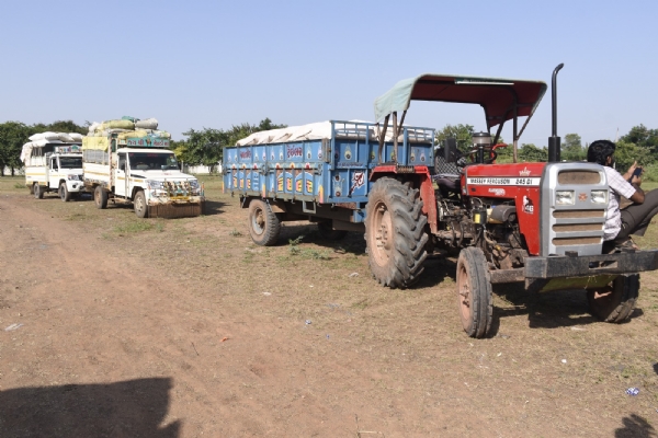 ટેકાના ભાવે મગફળીની ખરીદી શરૂ થતાં ખેડૂતોમાં આનંદ અને આર્થિક સુરક્ષાની ભાવના