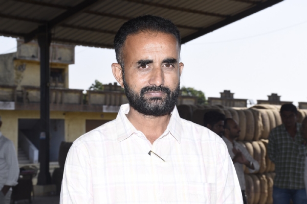 સરકારના ઐતિહાસિક રાહત પેકેજ અને ટેકાના ભાવની ખરીદીના નિર્ણયને વઢવાણ એપીએમસીના વાઇસ ચેરમેન દ્વારા આવકાર