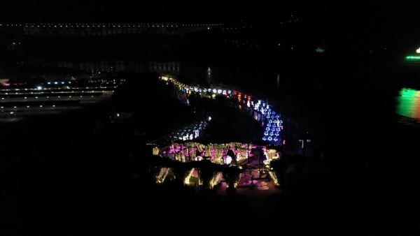 સ્ટેચ્યુ ઓફ યુનિટી ખાતે ભારત પર્વની રોશનીમય ઉજવણી, એકતા નગર ઝગમગી ઉઠ્યું પ્રકાશના રંગે