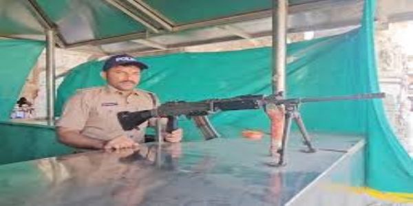 દિલ્હી કાર બ્લાસ્ટ બાદ અંબાજી મંદિરમાં કડક ચેકિંગ, રાજકોટમાં ઇન્ડિયા-આફ્રિકાના ક્રિકેટરોની સુરક્ષા માટે ચુસ્ત પોલીસ બંદોબસ્ત