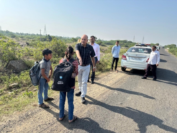 રસ્તાની શાળા રસ્તાની શાળા